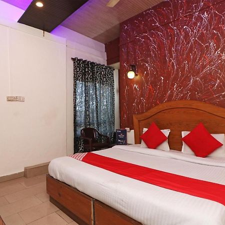Oyo 72429 New Abhinandan Hotel Amroha Exterior photo