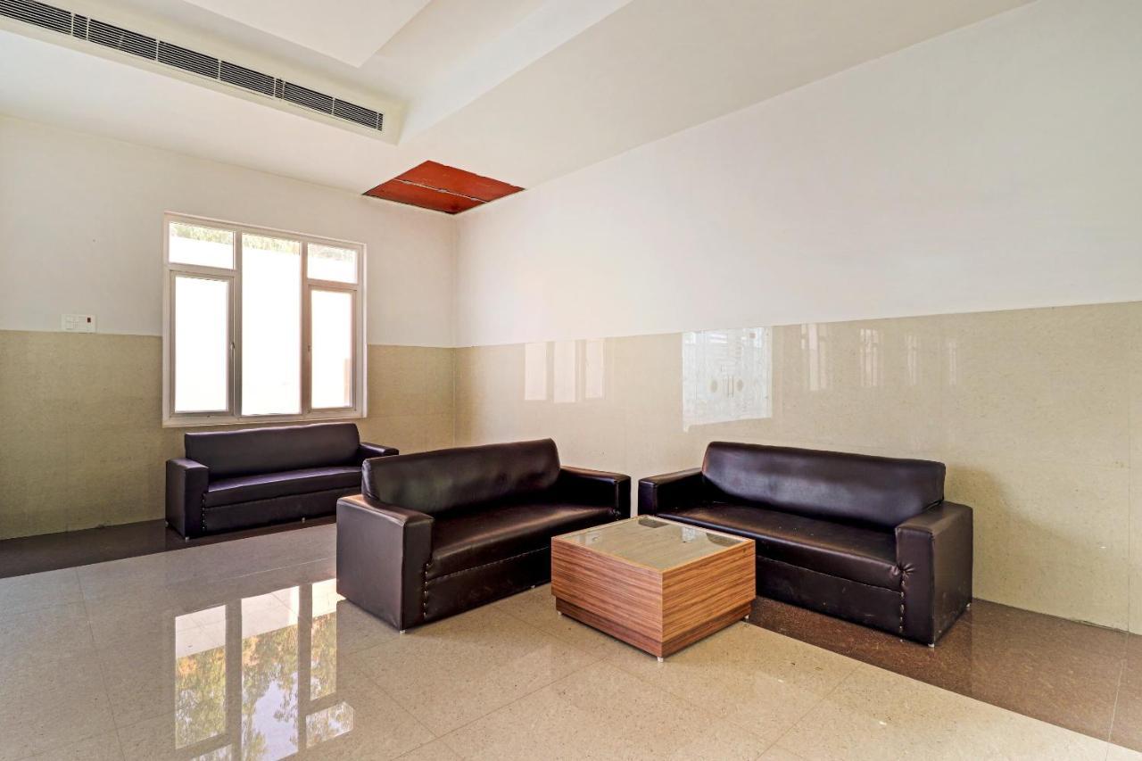 Oyo 72429 New Abhinandan Hotel Amroha Exterior photo